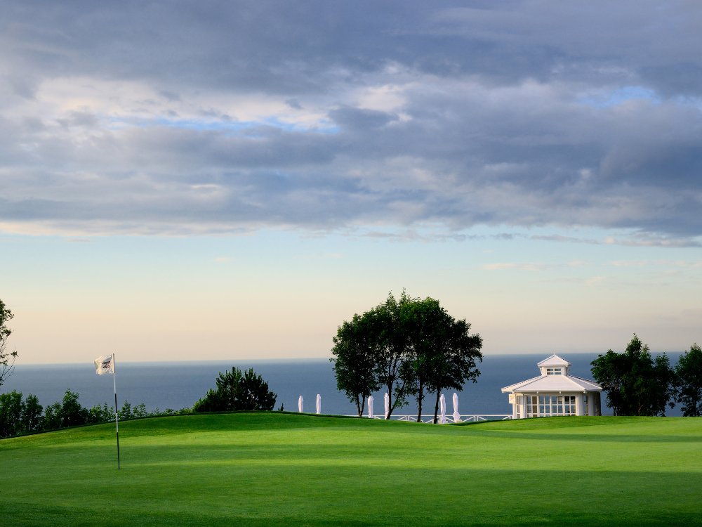 Lighthouse Golf Course