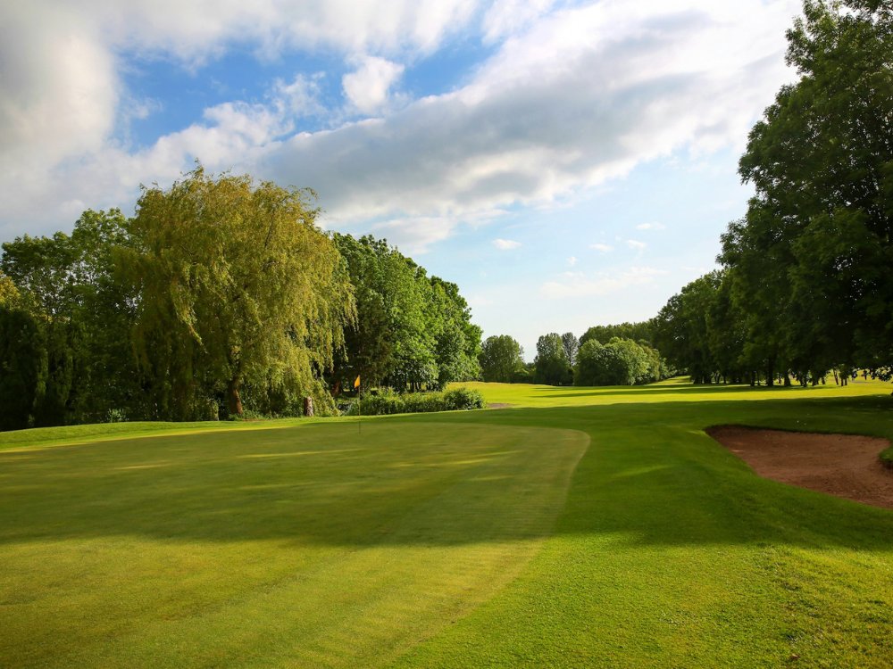 Macdonald Hill Valley Golf Club - Emerald Course
