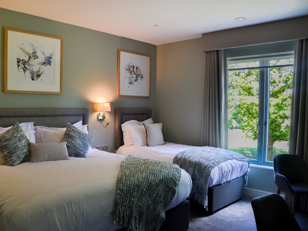 Killeen Castle - Hunters Lodges