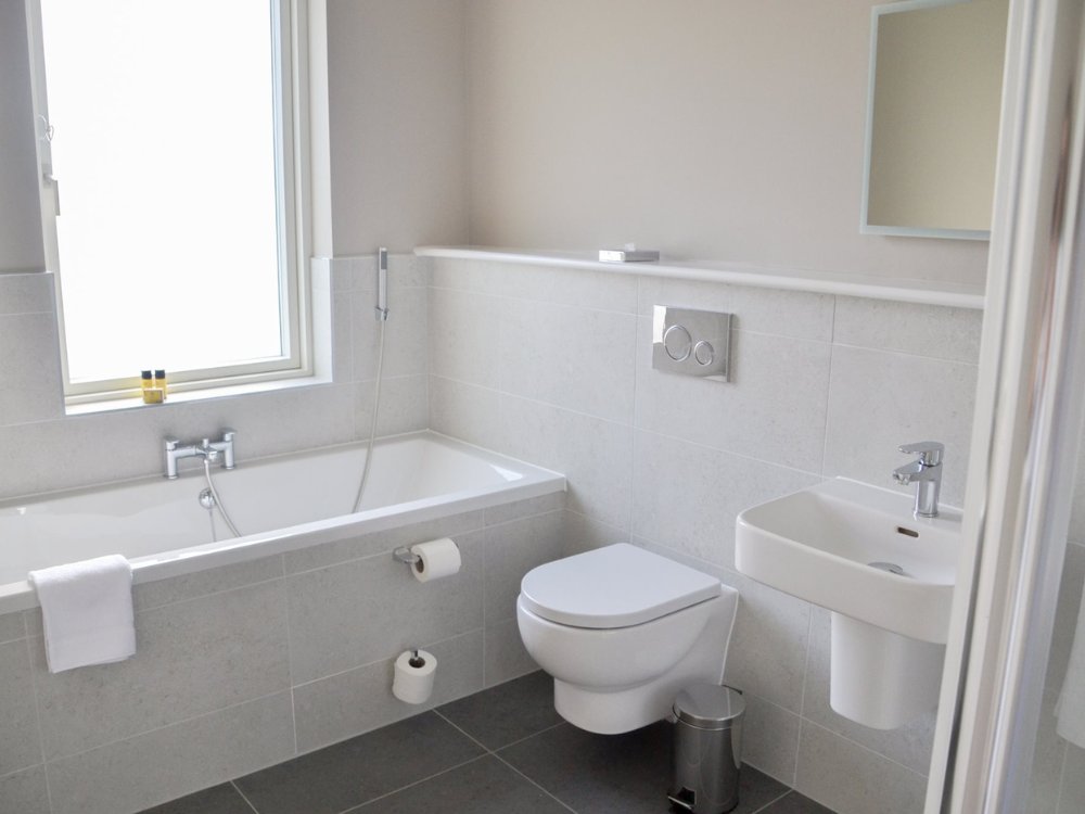 Killeen Castle - Hunters Lodges