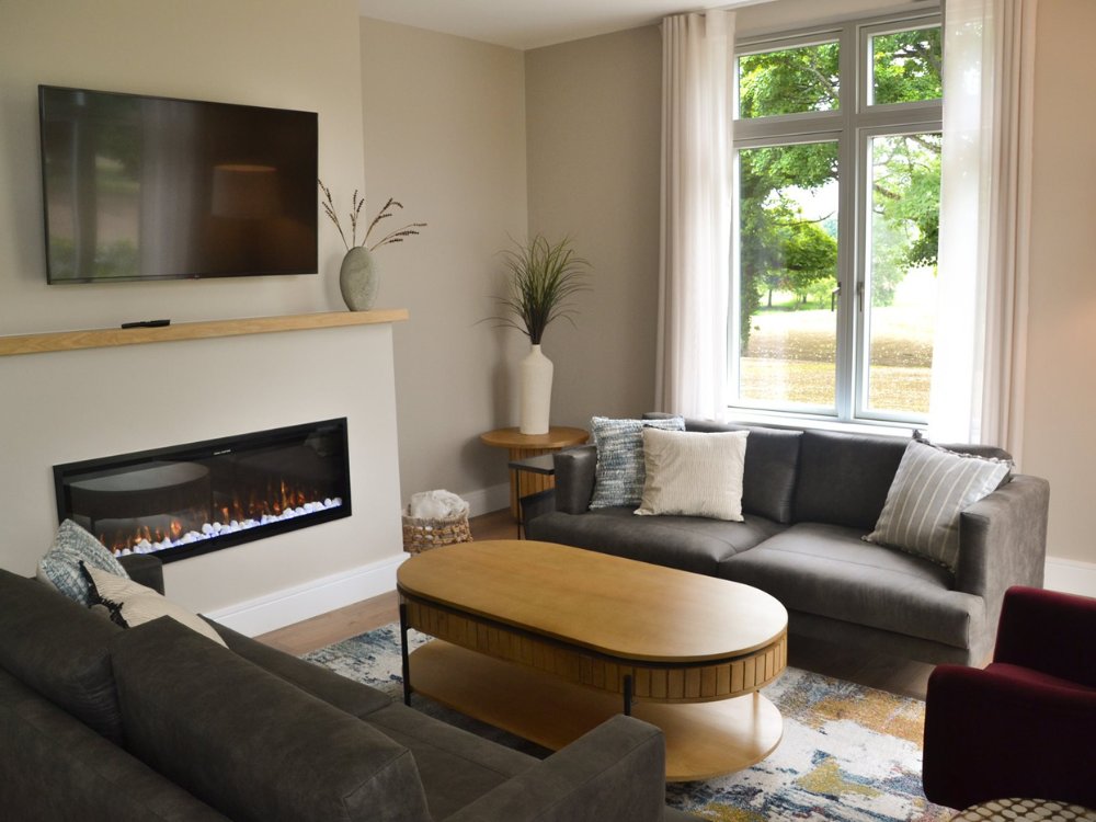 Killeen Castle - Hunters Lodges