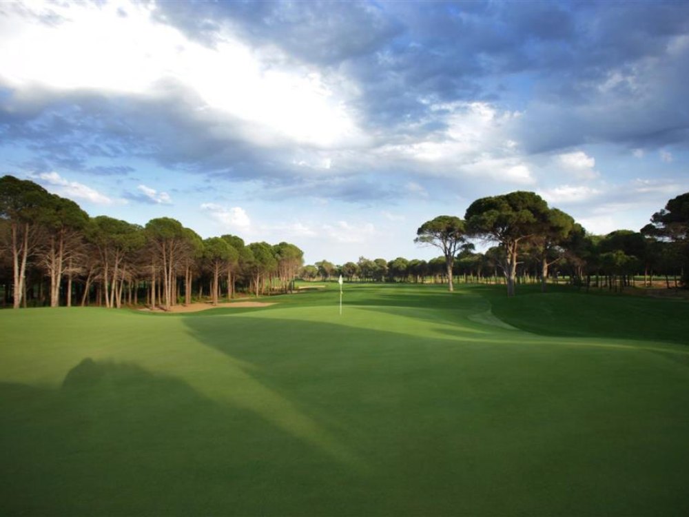 Montgomerie Maxx Royal Golf Club