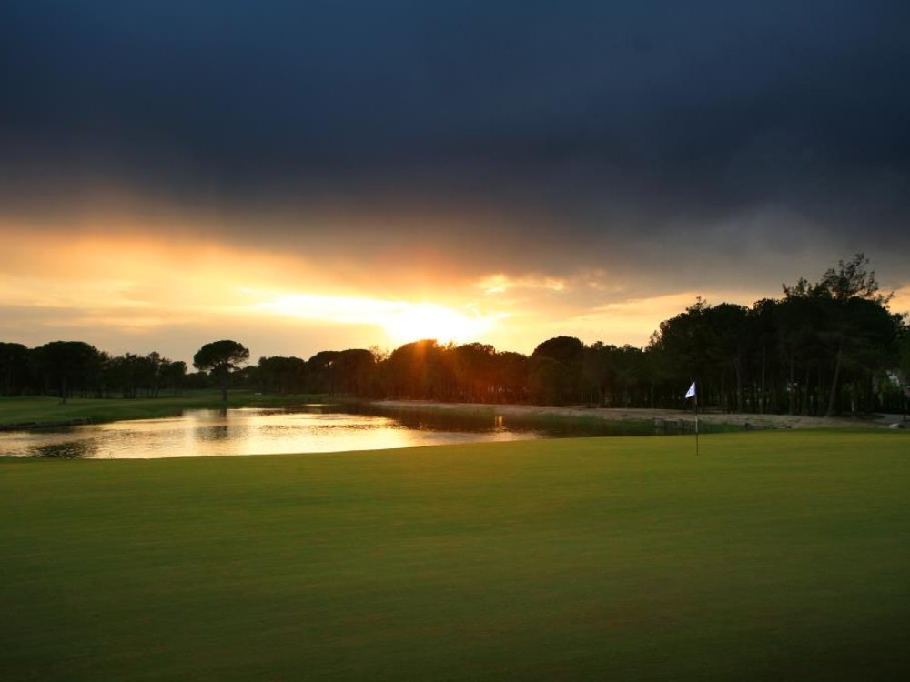 Montgomerie Maxx Royal Golf Club
