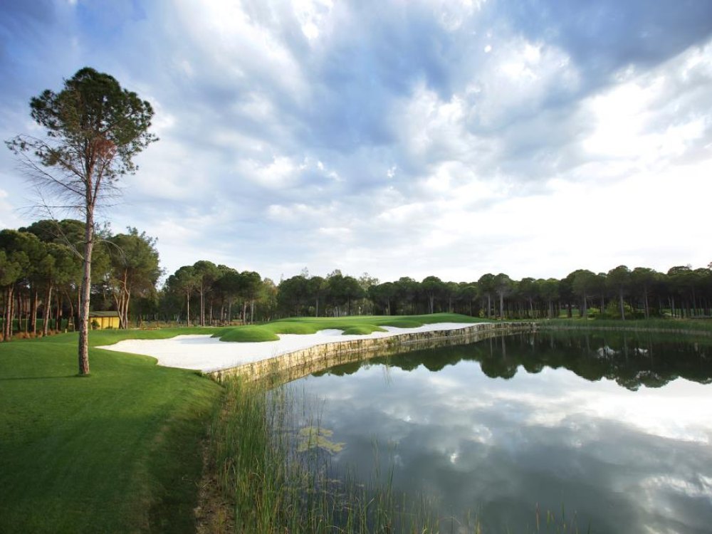 Montgomerie Maxx Royal Golf Club