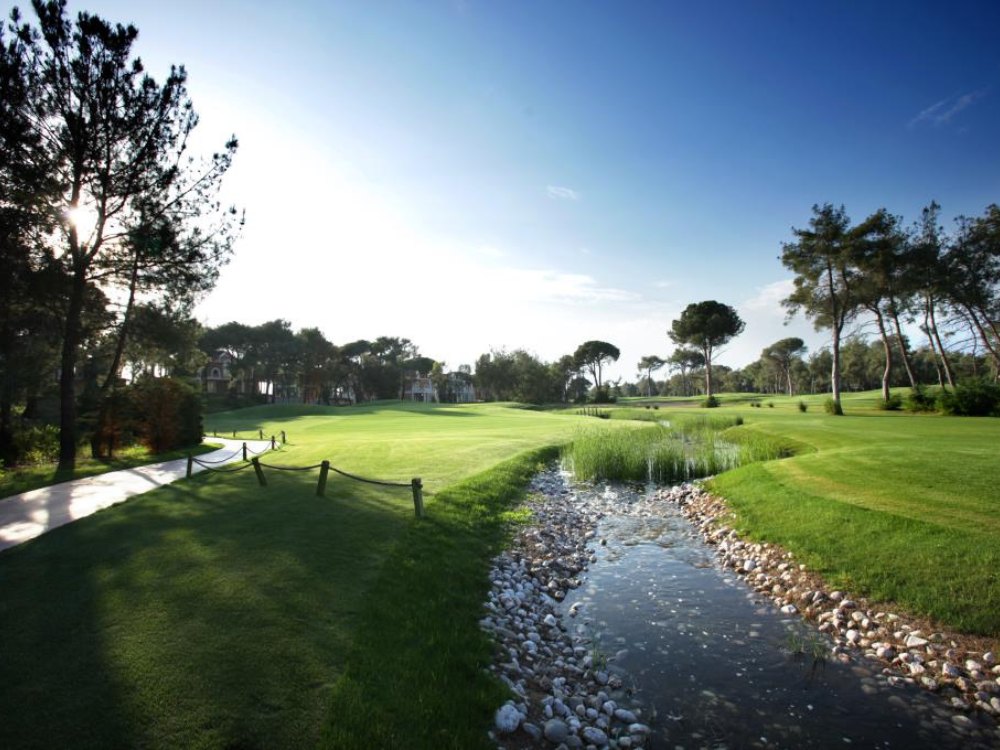Montgomerie Maxx Royal Golf Club