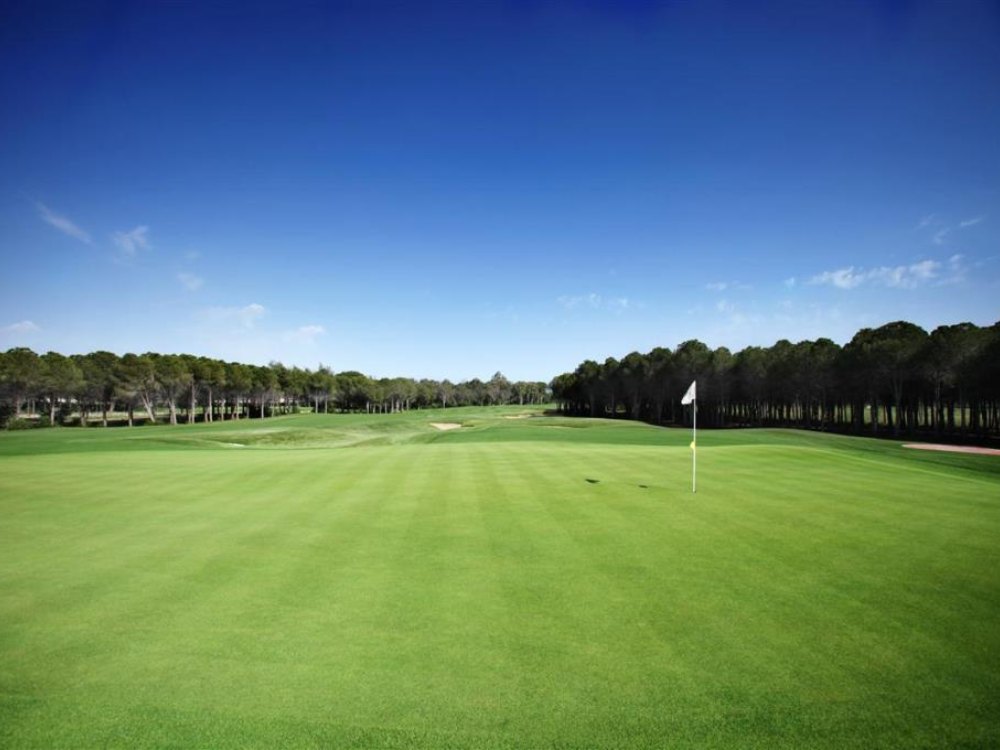 Montgomerie Maxx Royal Golf Club
