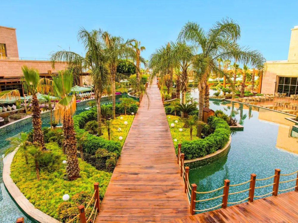 Kaya Palazzo Golf Resort