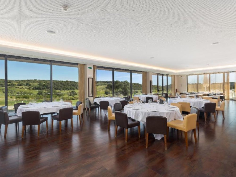 NAU Morgado Golf & Country Club