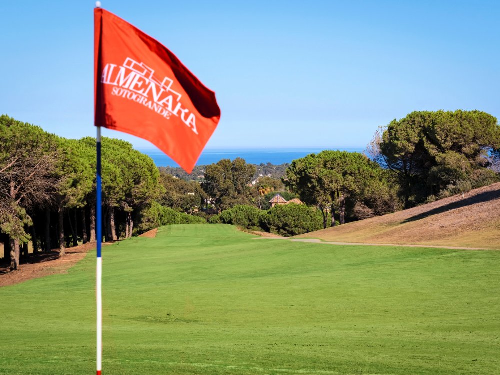 Alto Golf Club