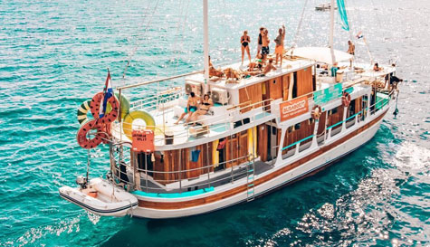 Party Boat