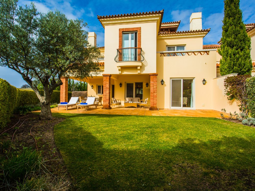 Monte Rei Linked Villas