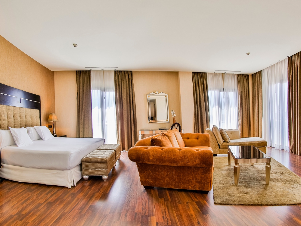 Hotel 525