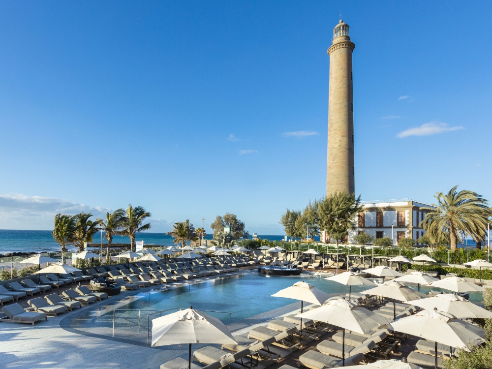 Hotel Faro, a Lopesan Collection Hotel