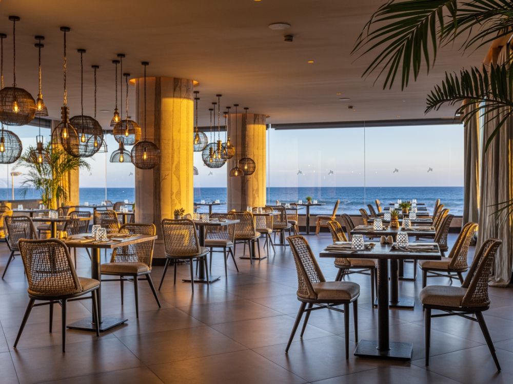 Hotel Faro, a Lopesan Collection Hotel