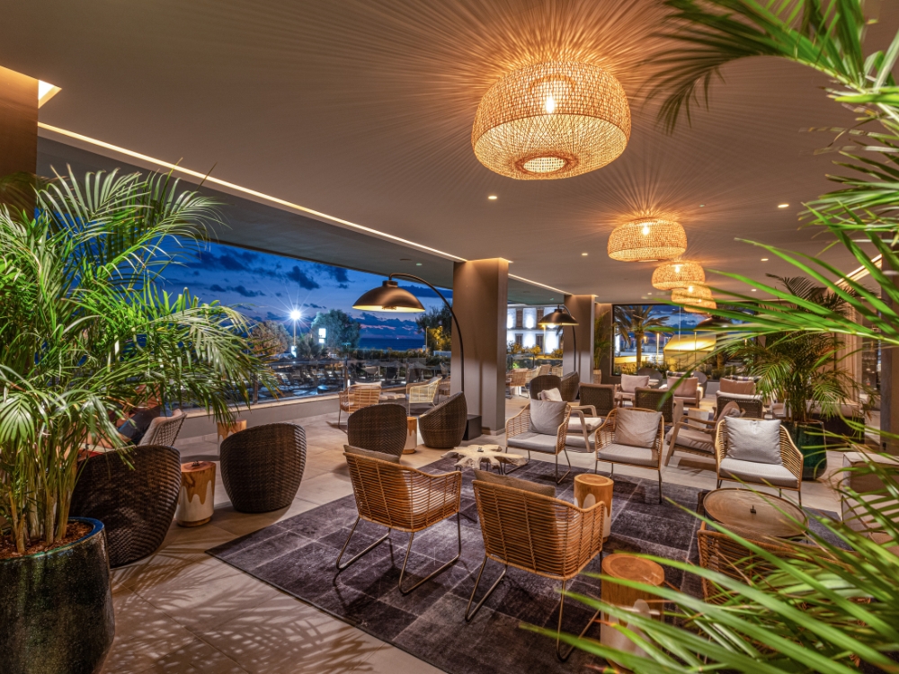 Hotel Faro, a Lopesan Collection Hotel