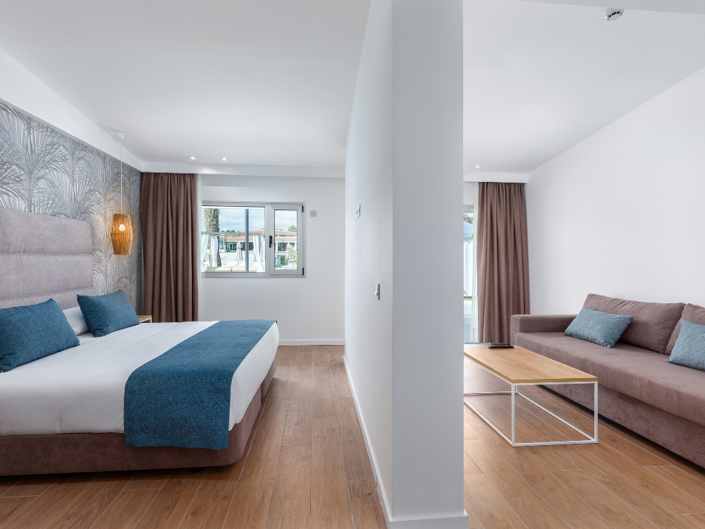 Kumara Serenoa by Lopesan Hotels