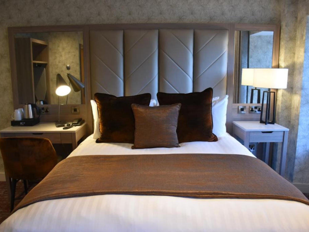 The Royal Hotel