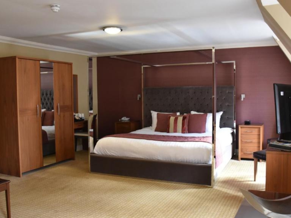 The Royal Hotel