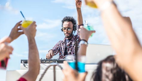 Catamaran - Party Cruise