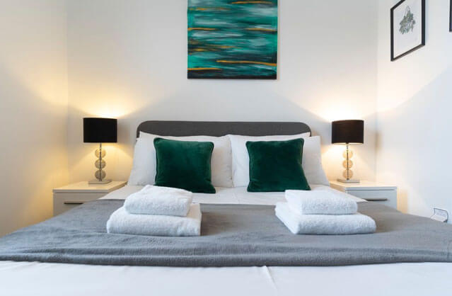 Bath accommodation
