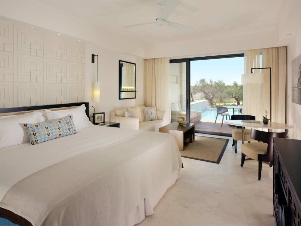 The Romanos, a Luxury Collection Resort