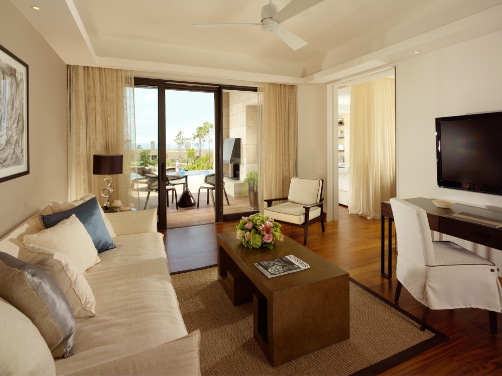 The Romanos, a Luxury Collection Resort
