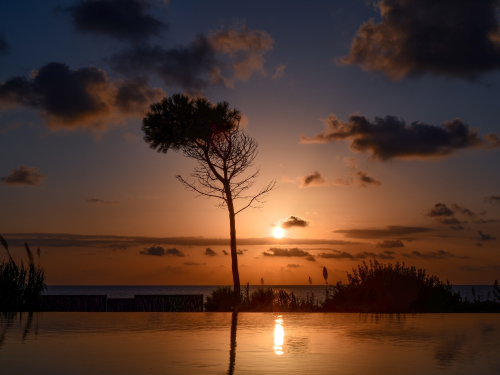 The Romanos, a Luxury Collection Resort