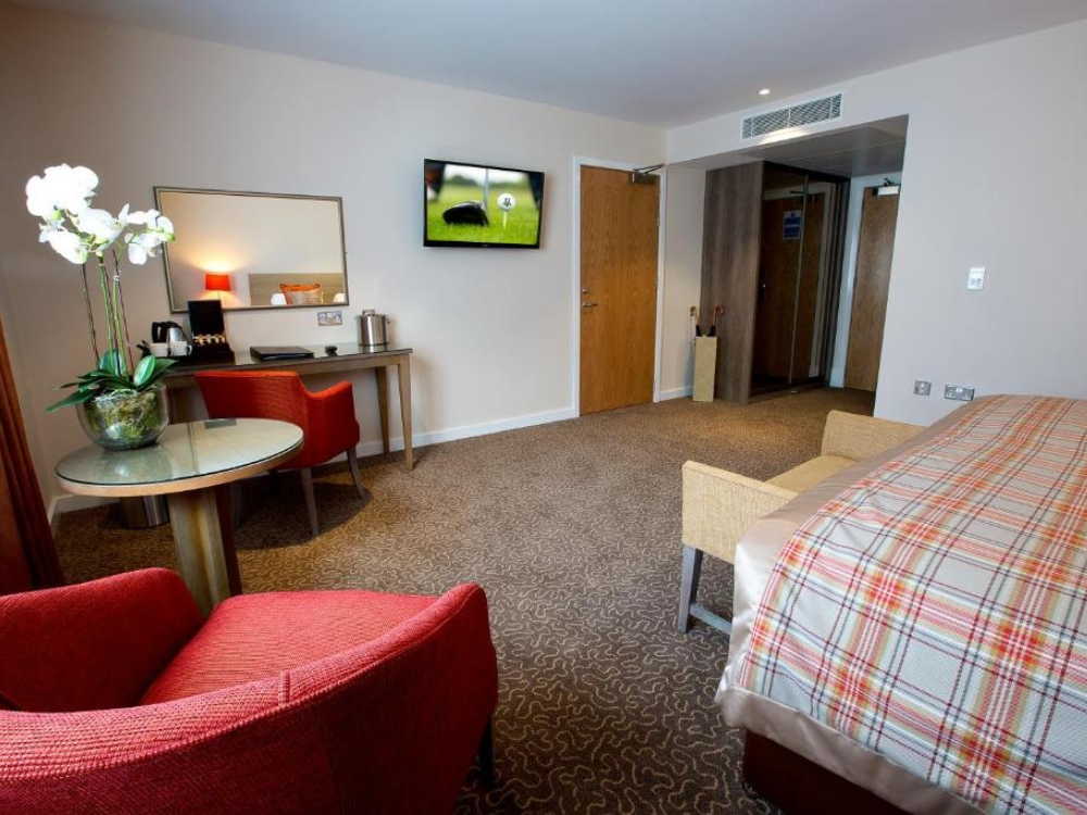 Sandford Springs Hotel & Golf Club