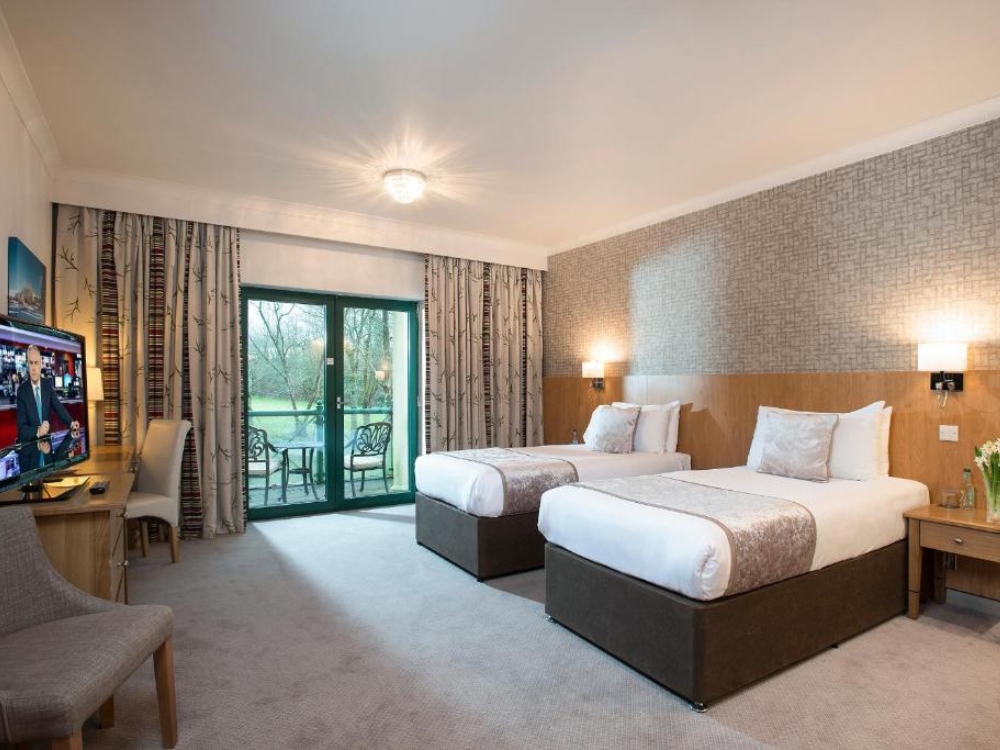 The Vale Resort