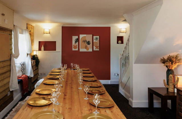 Bath accommodation