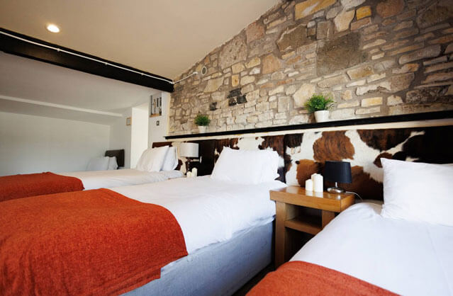 Bath accommodation