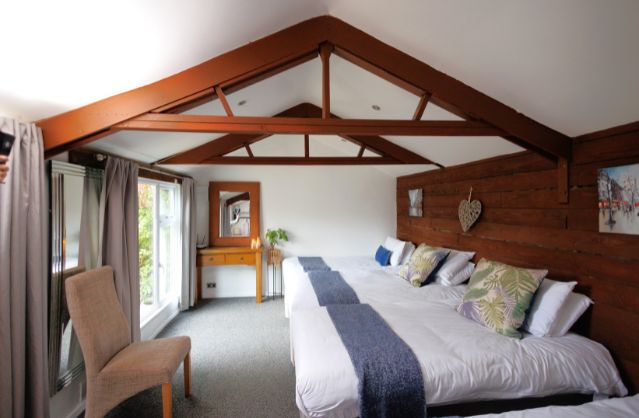 Bath accommodation