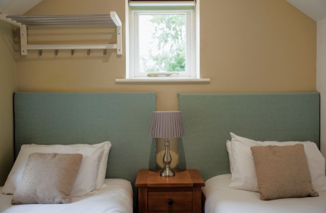 Bath accommodation