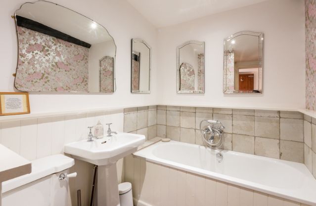 Cheltenham accommodation