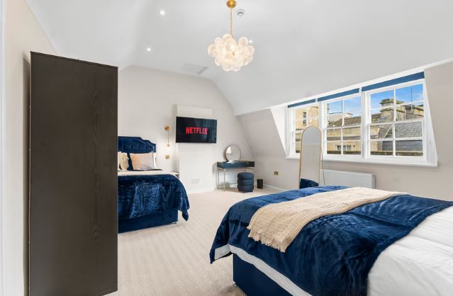 Bath accommodation