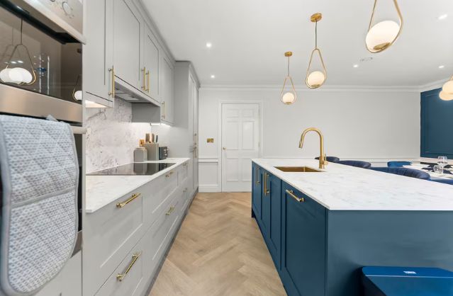 Bath accommodation