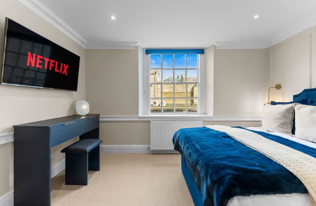 Bath accommodation
