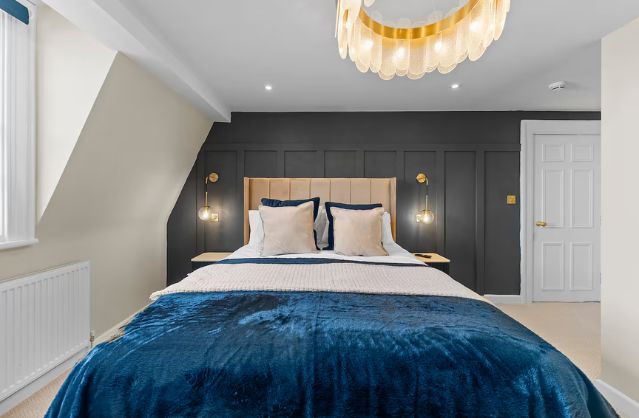 Bath accommodation