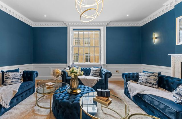 Bath accommodation