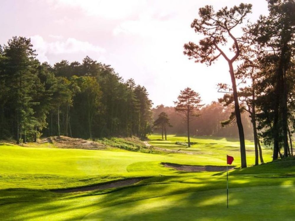 Les Pins Golf Course