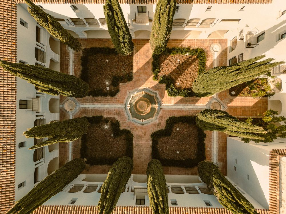 La Zambra Resort