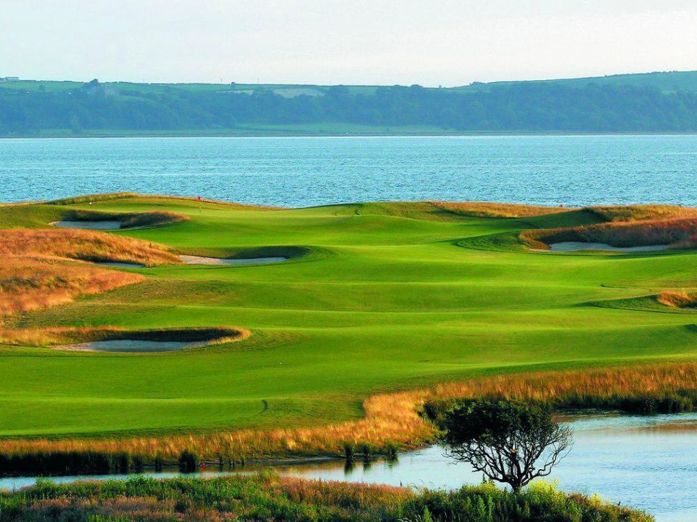 Machynys Peninsula Golf Club