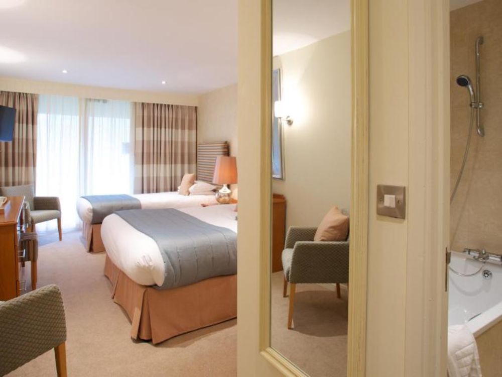Marwell Hotel