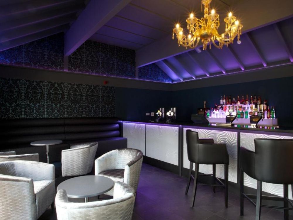 Marwell Hotel