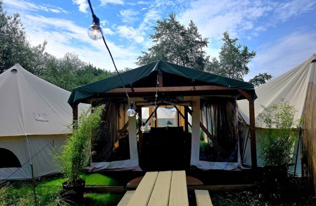 Trentside Glamping