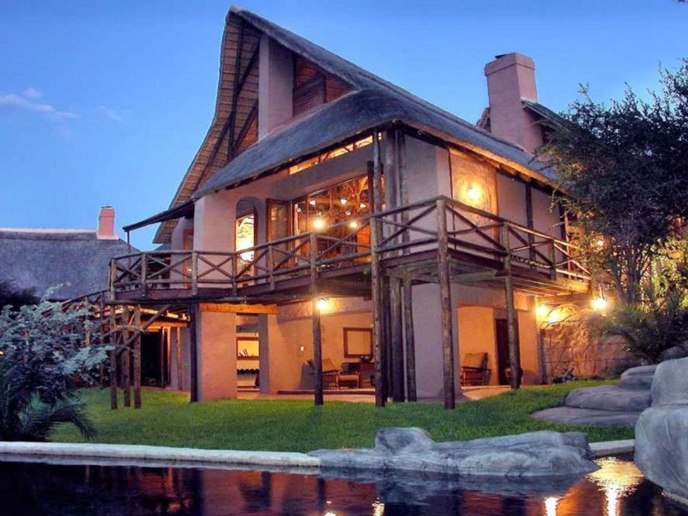 Lukimbi Safari Lodge