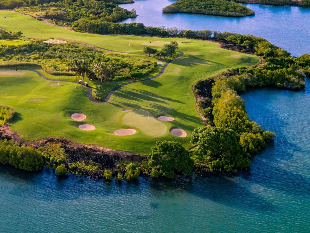Anahita Golf Course